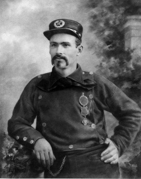 Fire hero, 1877